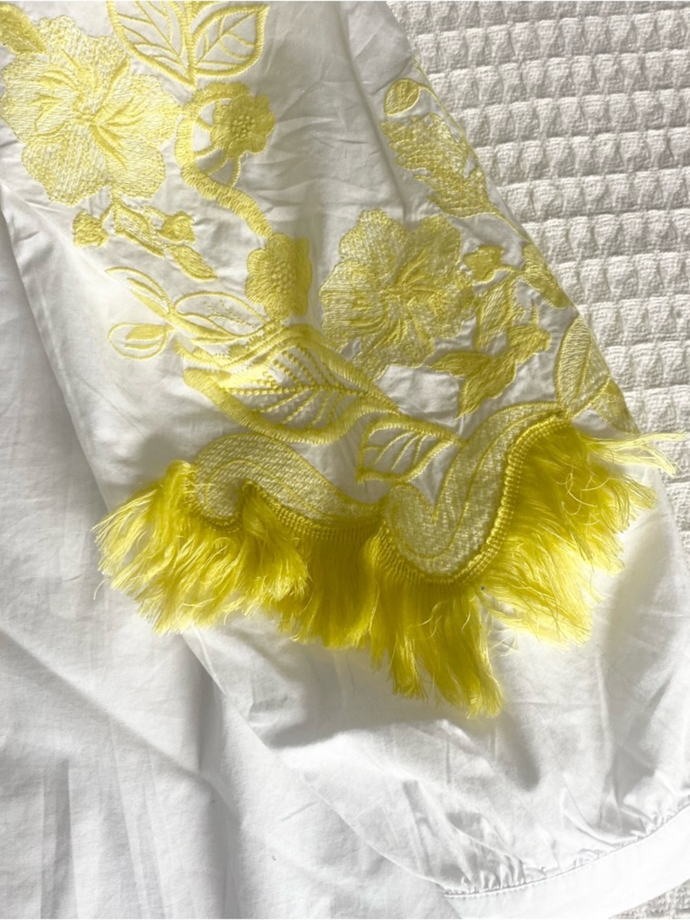 Lilly Pulitzer Kaydence long sleeve top resort white and yellow XL NWT - Picture 5 of 8